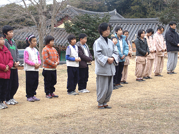산책, 전통놀이-부도전으로 참배를 갑니다